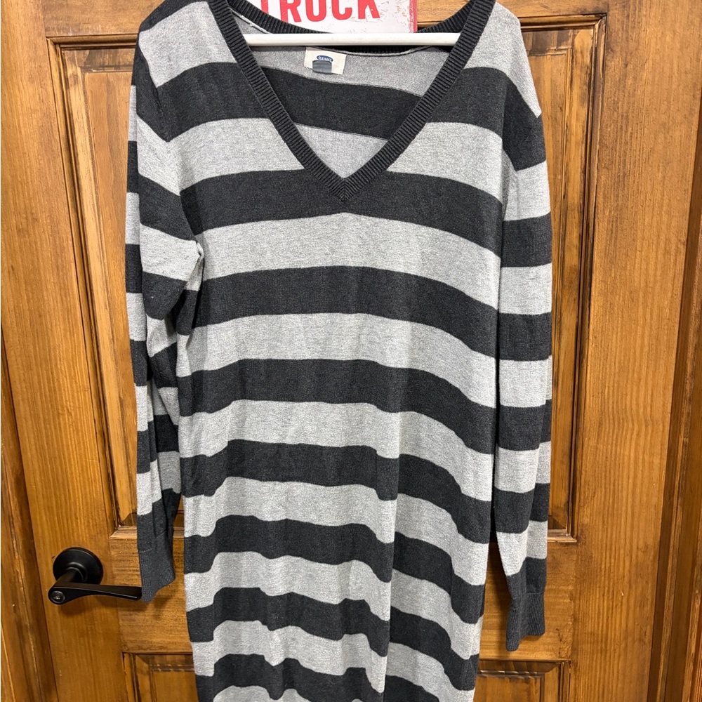 Old Navy Gray and Black Sweater Dress